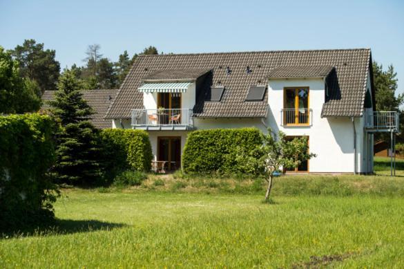 Ferienhaus-Park Brennickenswerder ลีเคน ภายนอก รูปภาพ