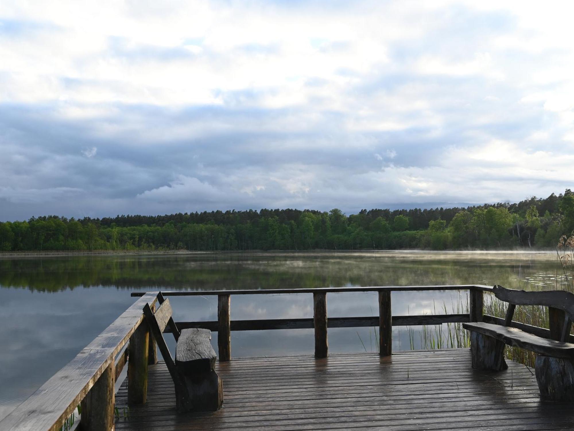 Ferienhaus-Park Brennickenswerder ลีเคน ภายนอก รูปภาพ